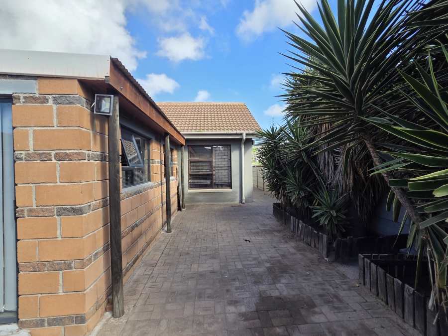 4 Bedroom Property for Sale in Saldanha Western Cape